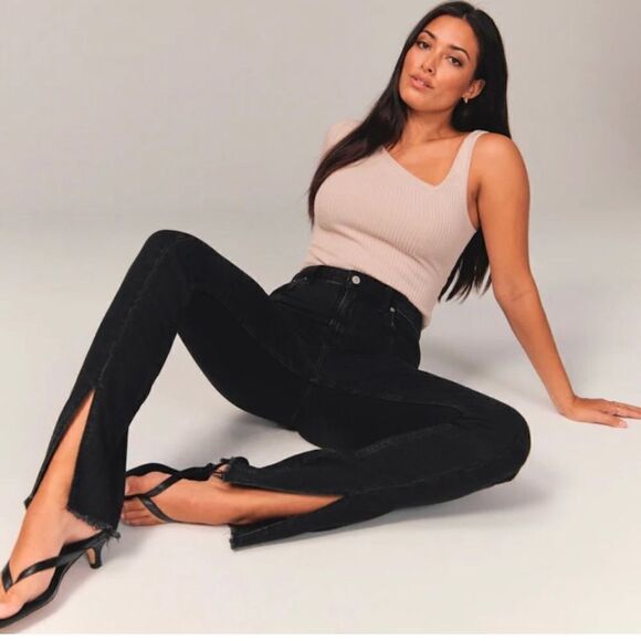 A&F High Rise Skinny Split Hem Jeans - Picture 4 of 10